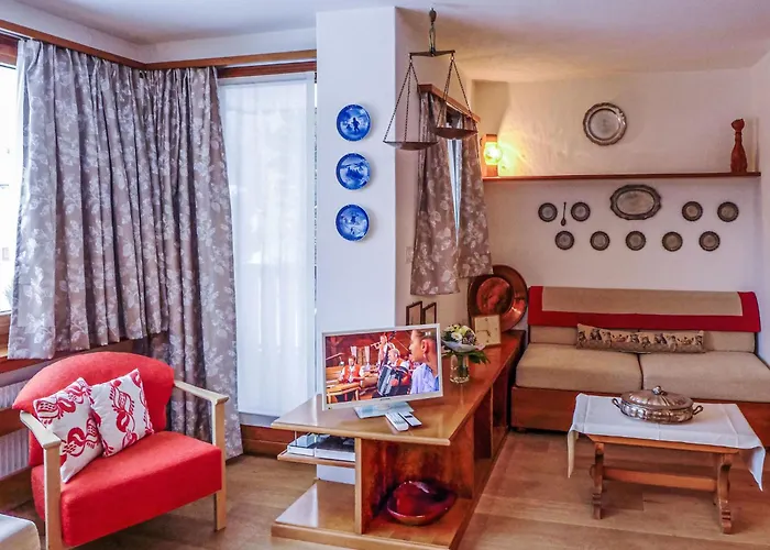 Chesa Arlas E2 By Interhome Apartman